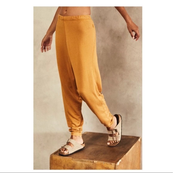 Free People Tapered Harem ‘In My Element’ Sweatpants - Picture 1 of 6